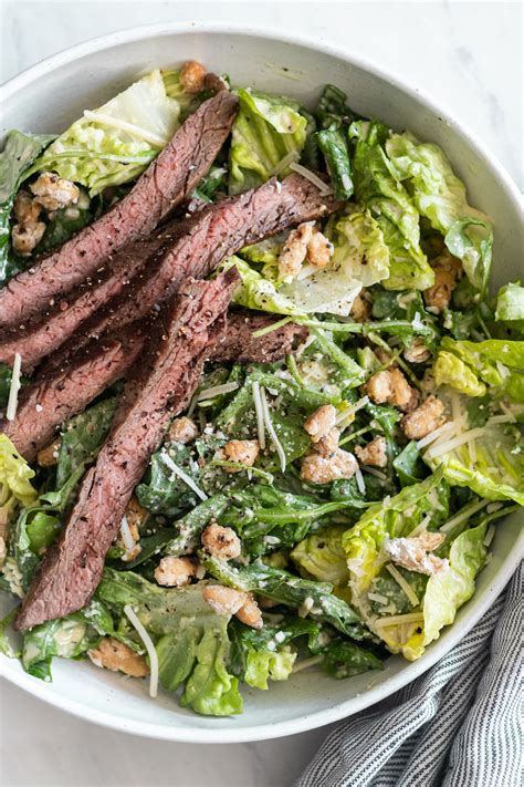 Sizzling Steak Caesar Salad - calories, carbs, nutrition