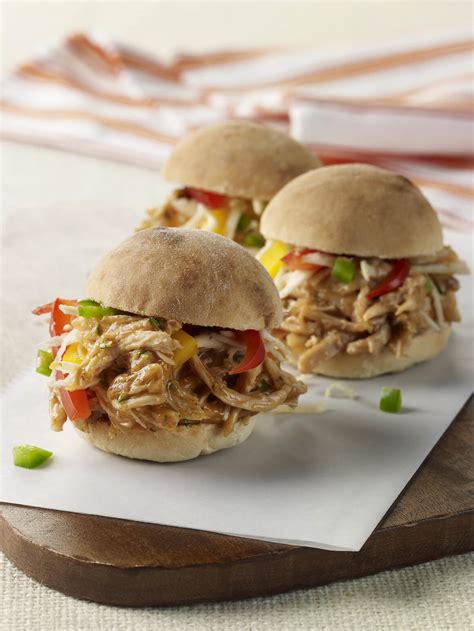 Slammin Salmon Sliders with Lemon Aioli and Jicama Slaw - calories, carbs, nutrition