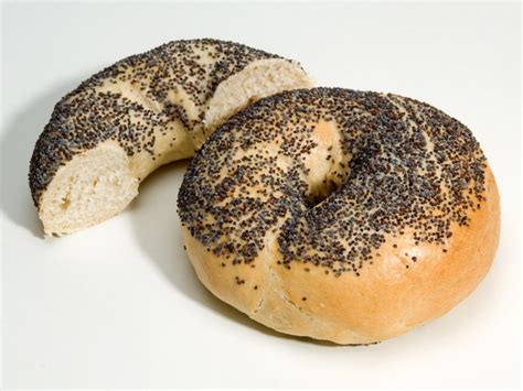 Sliced Poppyseed Bagel - calories, carbs, nutrition