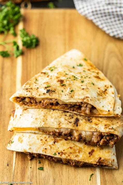 Sloppy Joe Quesadilla with Queso Fondue - calories, carbs, nutrition