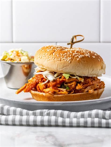 Sloppy Joe with White Bun - calories, carbs, nutrition