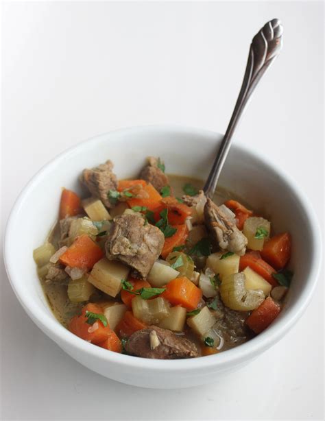 Slow Cooked Vegetable Beef - calories, carbs, nutrition