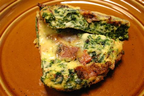 Smoked Gouda, Spinach and Bacon Frittata - calories, carbs, nutrition