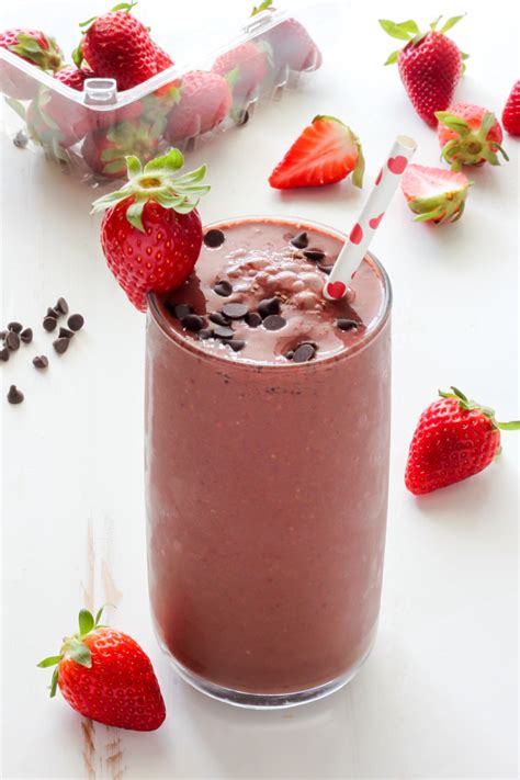 Smoothie Chocolate Strawberry - calories, carbs, nutrition