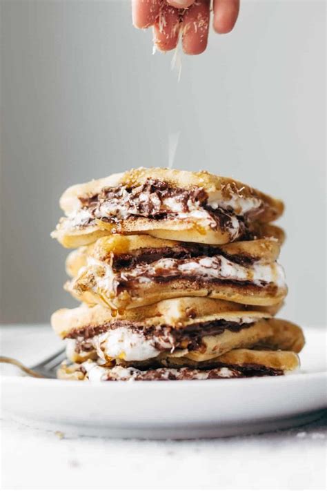 S'mores Waffle - calories, carbs, nutrition