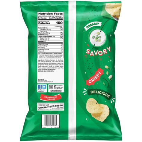 Snacks, potato chips, sour-cream-and-onion-flavor - calories, carbs, nutrition