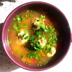 Sope de Albondigas - calories, carbs, nutrition