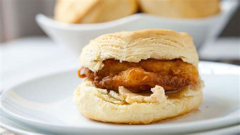 Southern Fried Chicken and Biscuit Breakfast Sandwich - calories, carbs, nutrition