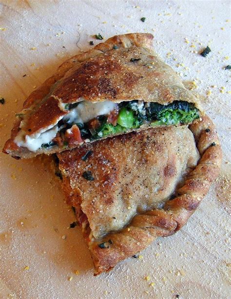 Southwestern Vegetable Calzone - mini - calories, carbs, nutrition