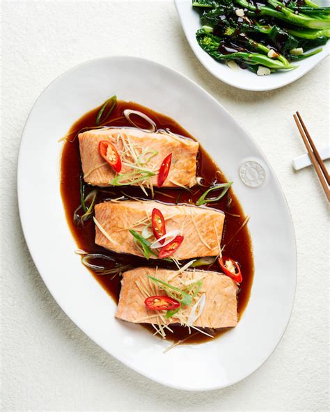 Soy Ginger Salmon Steamer - calories, carbs, nutrition