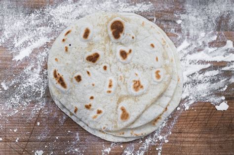 Spelt Tortilla - calories, carbs, nutrition