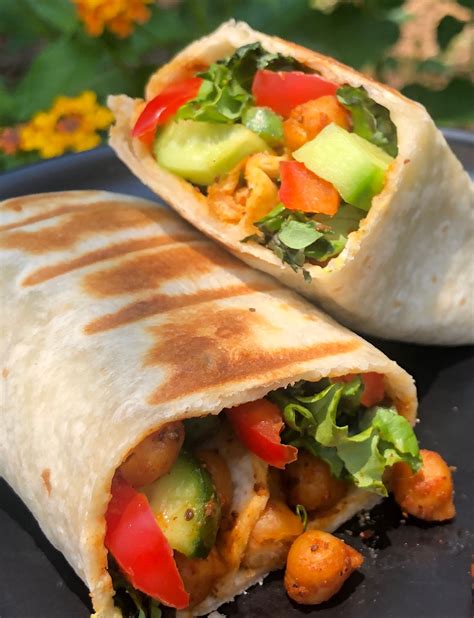 Spicy Chickpea and Tuna Wrap - calories, carbs, nutrition