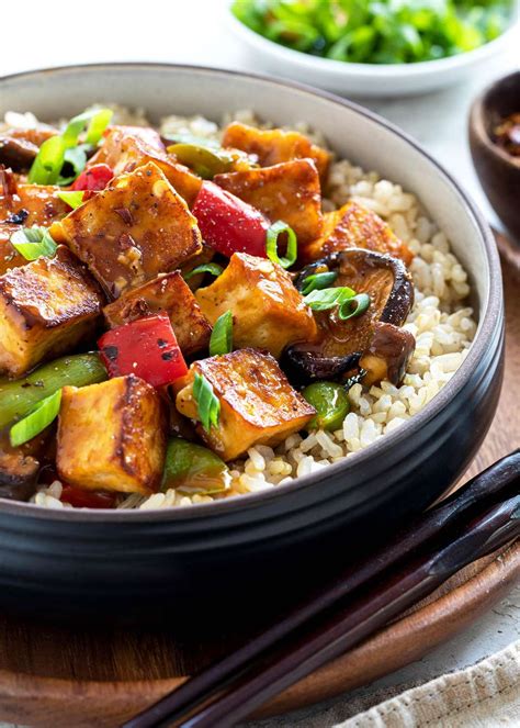 Spicy Stir-Fry Tofu & Vegetables, over Rice - calories, carbs, nutrition