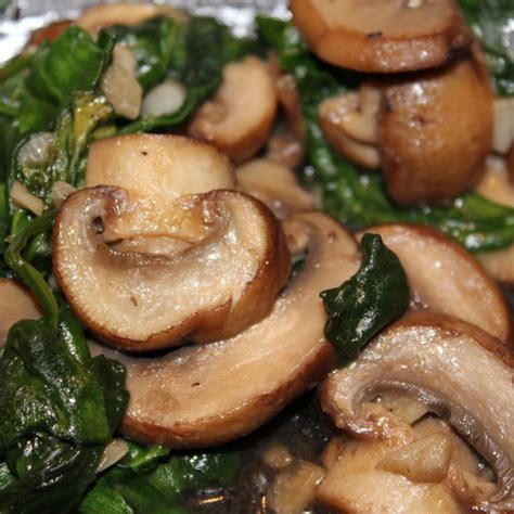 Spinach Frozen Leaf Sauteed Mushrooms 4 oz - calories, carbs, nutrition