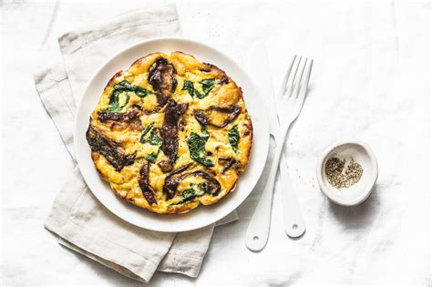 Spinach & Mushroom Frittata - calories, carbs, nutrition