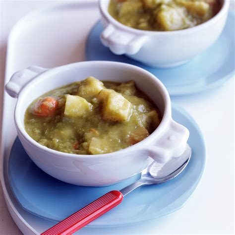 Split Pea Soup with Potato and Sausage - calories, carbs, nutrition