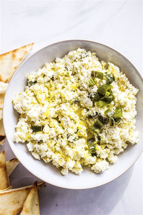 Spread Yogurt Feta Jalapeno Creamy #40 Scoop - calories, carbs, nutrition