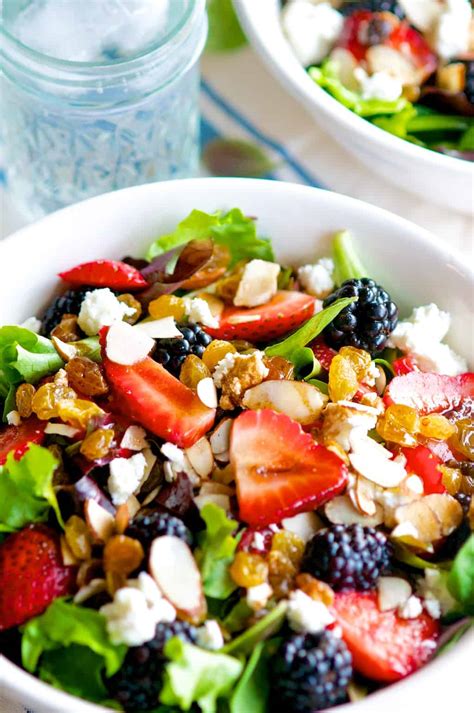 Spring Berry Salad - calories, carbs, nutrition