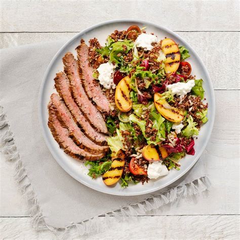 Steak and Quinoa Salad - calories, carbs, nutrition