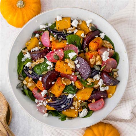 Steak & Roasted Vegetables Jazz Salad, with Walnuts - calories, carbs, nutrition