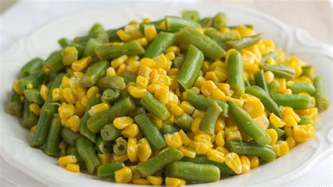 Steamed Green Beans and Corn - calories, carbs, nutrition