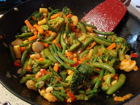 Stir-Fried Asian Vegetable Omelette - calories, carbs, nutrition