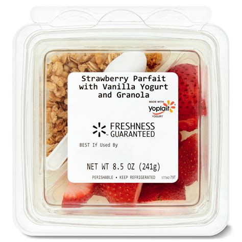 Strawberry and Granola Parfait - calories, carbs, nutrition