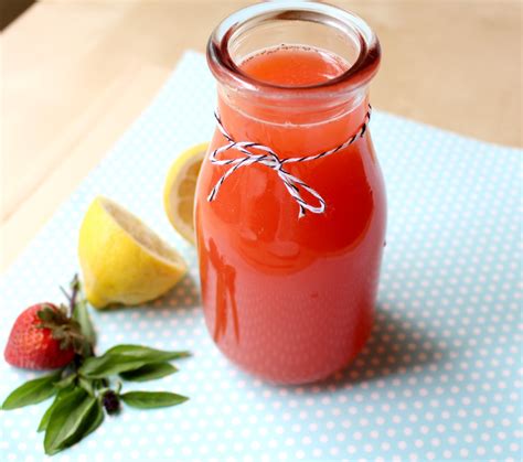 Strawberry Basil Lemonade - calories, carbs, nutrition