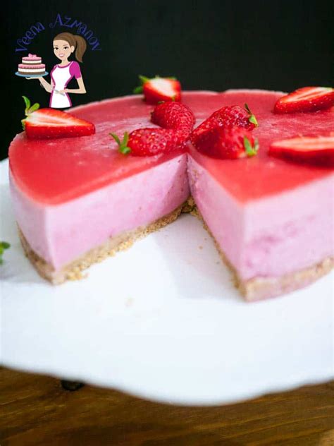 Strawberry Bavarian Torte - calories, carbs, nutrition