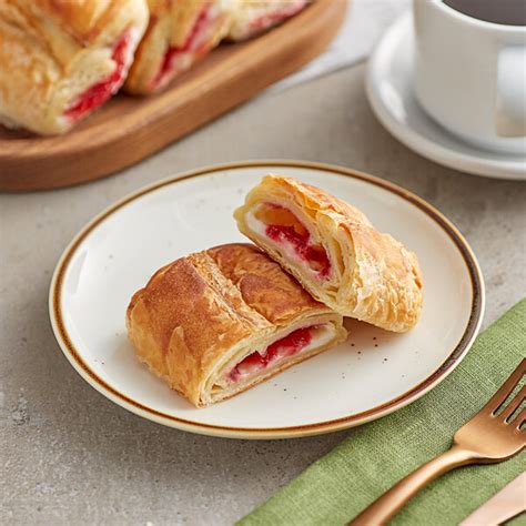 Strawberry Cream Cheese Filled Croissant - calories, carbs, nutrition