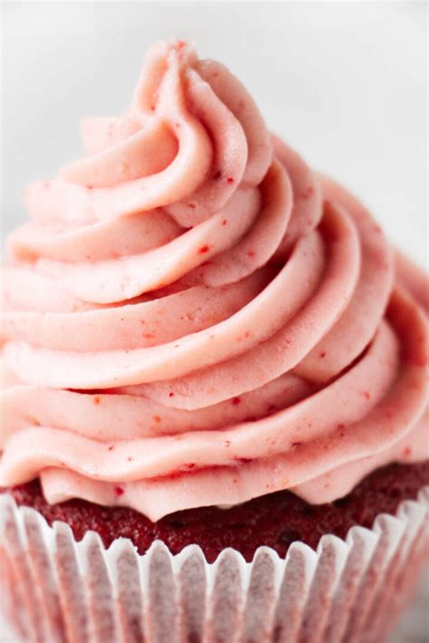 Strawberry Cream Cheese Frosting - calories, carbs, nutrition