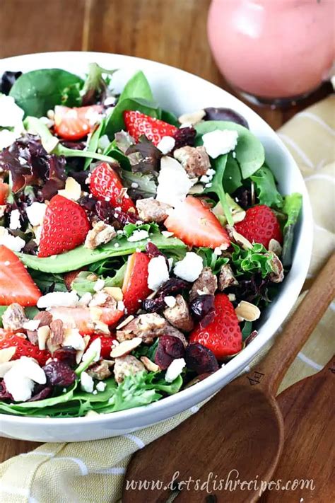 Strawberry Pecan Goat Cheese Salad - calories, carbs, nutrition