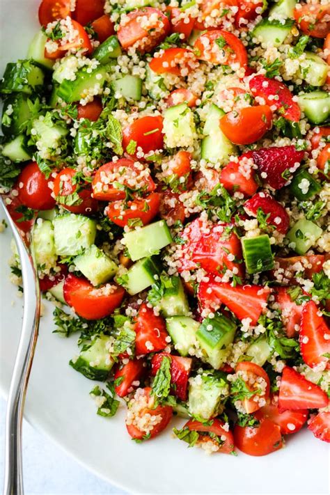 Strawberry Quinoa Salad - calories, carbs, nutrition