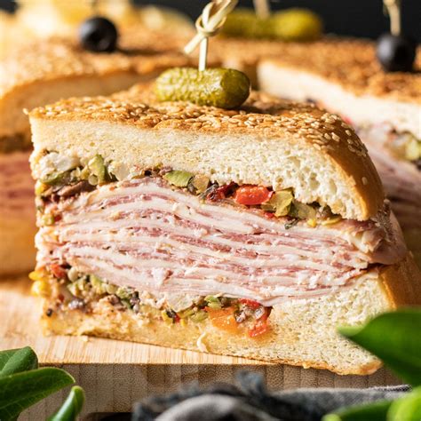 Sub Muffuletta 6" - calories, carbs, nutrition