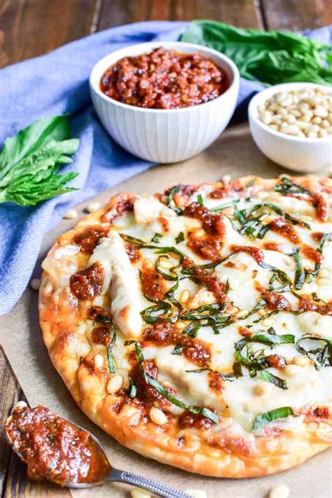 Sundried Tomato Pesto Chicken Flatbread - calories, carbs, nutrition