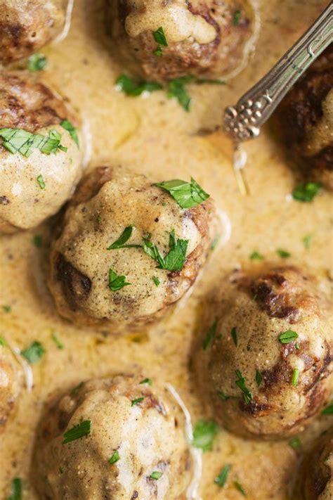 Swedish Meatballs with Brown Gravy - calories, carbs, nutrition