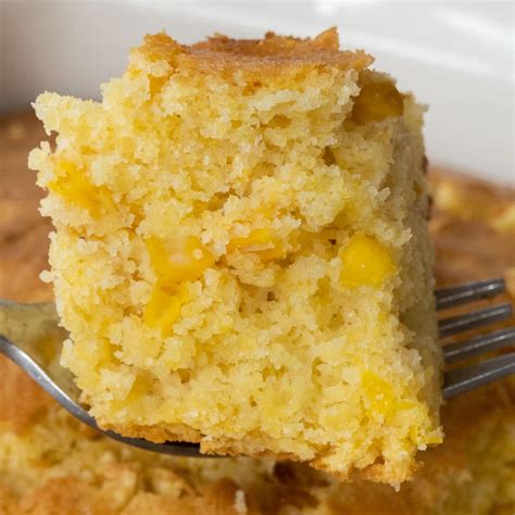 Sweet Homemade Cornbread - calories, carbs, nutrition