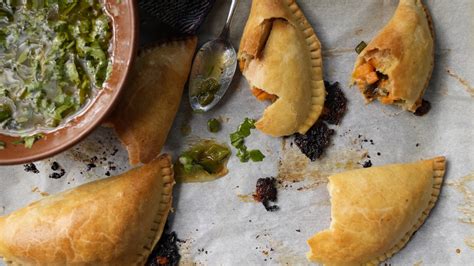 Sweet Potato and Poblano Empanada - calories, carbs, nutrition