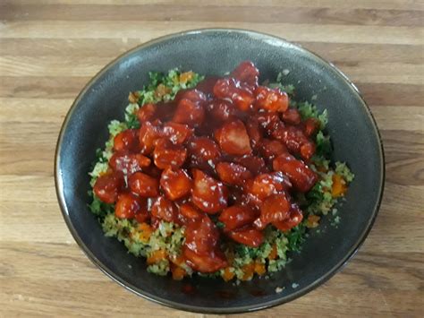 Sweet Sour Pork with Broccoli over Steamed Rice - calories, carbs, nutrition