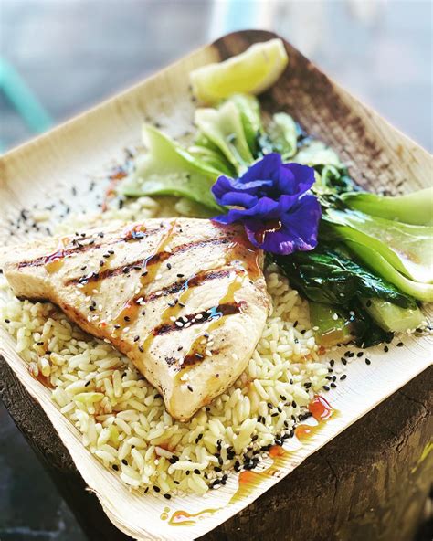 Swordfish Oriental, over Rice - calories, carbs, nutrition