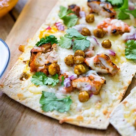 Tandoori Chicken Flatbread Pizzas - calories, carbs, nutrition