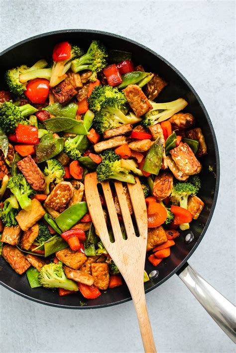 Tempeh and Pea Pods Stir Fry - calories, carbs, nutrition