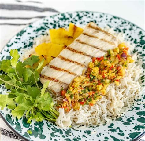 Thai Grilled Mahi Mahi with Pineapple - calories, carbs, nutrition