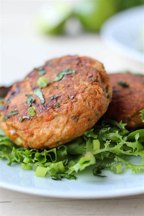 Thai Style Salmon & Pollock Fish Cakes - calories, carbs, nutrition