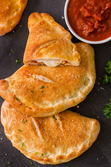 The Classic Calzone - mini - calories, carbs, nutrition