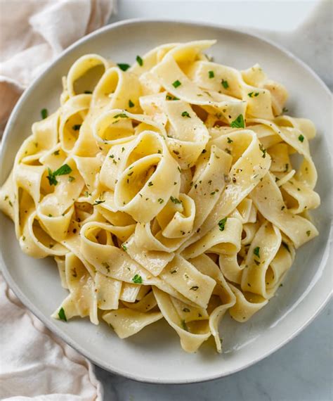 Thyme-Buttered Noodles - calories, carbs, nutrition