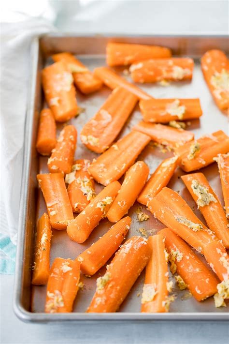 Thyme Roasted Carrots - calories, carbs, nutrition