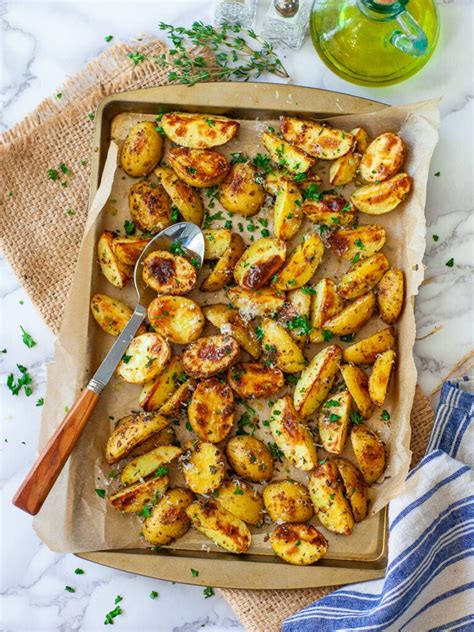 Thyme Roasted Potatoes - calories, carbs, nutrition