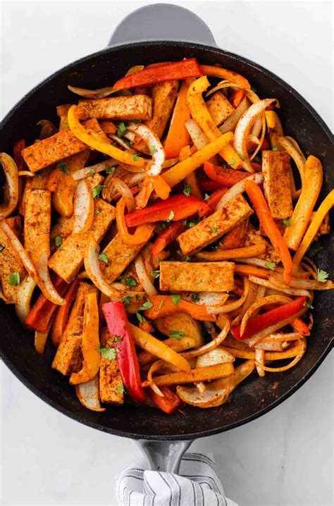 Tofu and Vegetable Fajita - calories, carbs, nutrition