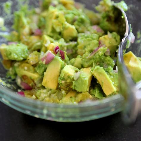 Tomatillo Salsa Guacamole - calories, carbs, nutrition